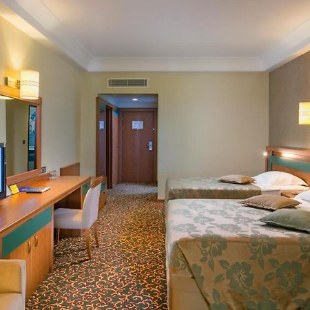 Oezkaymak Select Resort 阿拉尼亚 客房 照片